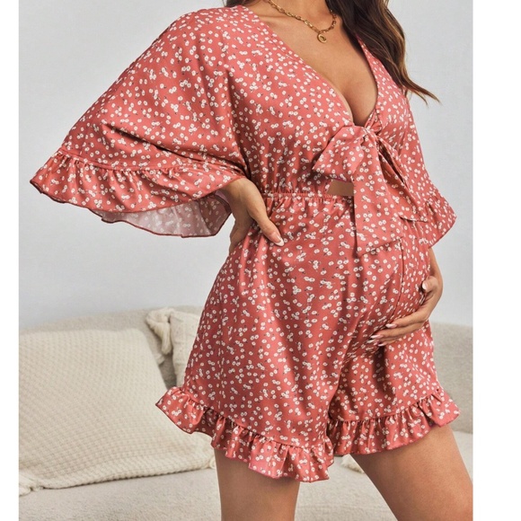Maternity Floral Print Tie Front Ruffle Hem Short Sleeve Romper - Picture 5 of 10